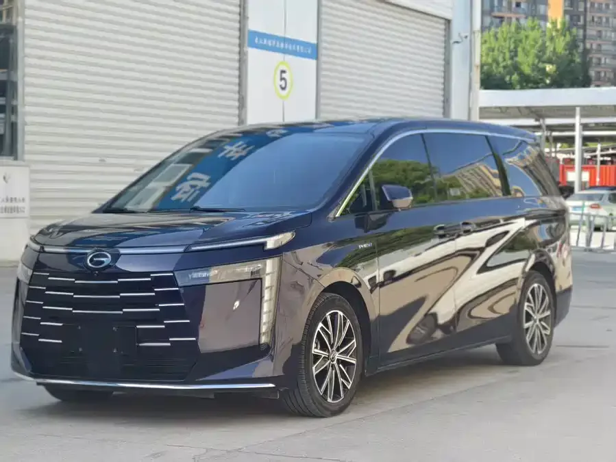GAC Trumpchi E8 New Energy 2024