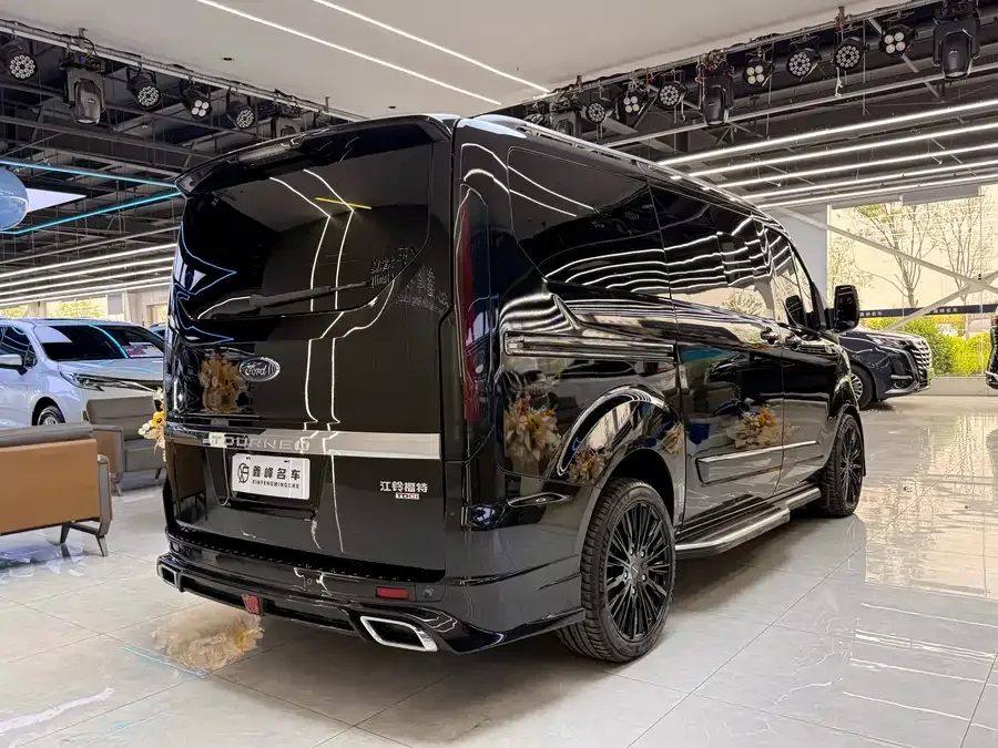 Watsonwell Ford Black Knight Watson Wellesley Ford Black Knight 2025 2.0T Diesel Chasing Light Edition 2024 — миниатюра 5