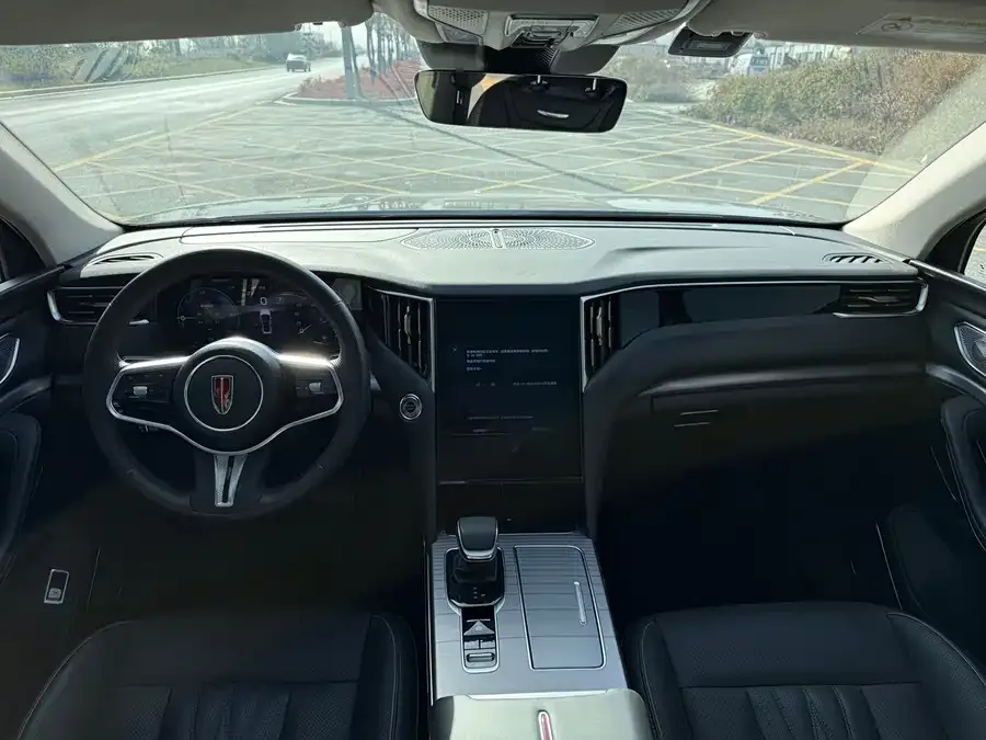 Hongqi HS7 PHEV Hongqi HS7 PHEV 2024 2.0T PHEV 4WD Flagship Chang Edition 7 Seaters 2024 — миниатюра 2