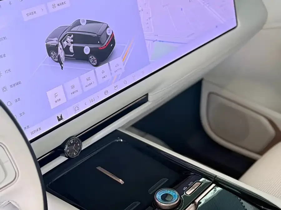 Lynk & Co 900 Lynk & Co 900 2025 1.5T Ultra 6-seater 2025 — миниатюра 3