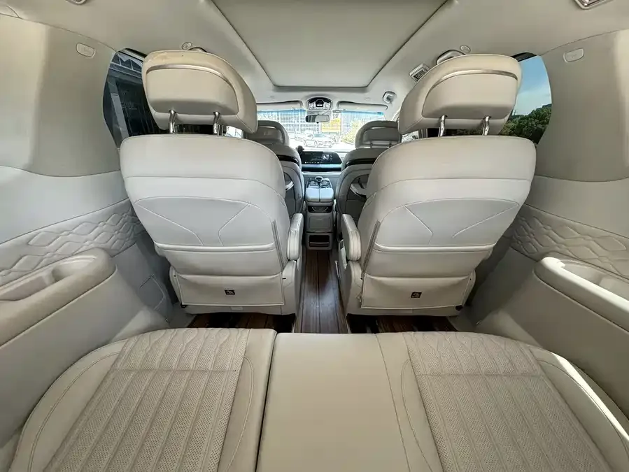 Dongfeng Xinghai V9 Xinghai V9 2024 1.5TD 200km Chinese Knot Series Premium Edition 2024 — миниатюра 4
