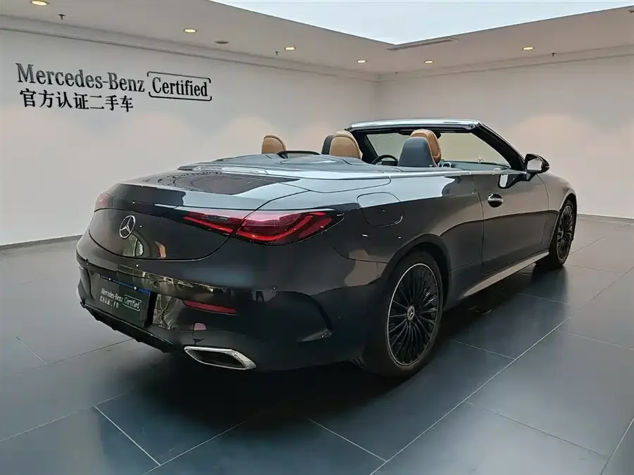 Mercedes-Benz CLE Mercedes-Benz CLE 2025 CLE 260 Convertible Coupe 2025 — миниатюра 2