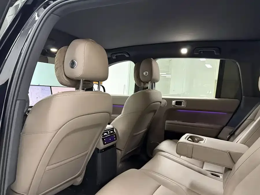 Li Xiang L6 Ideal L6 2025 Max Smart Renewal Edition 2025 — миниатюра 4