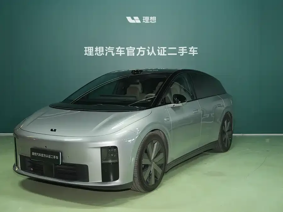 Li Auto i6 2025