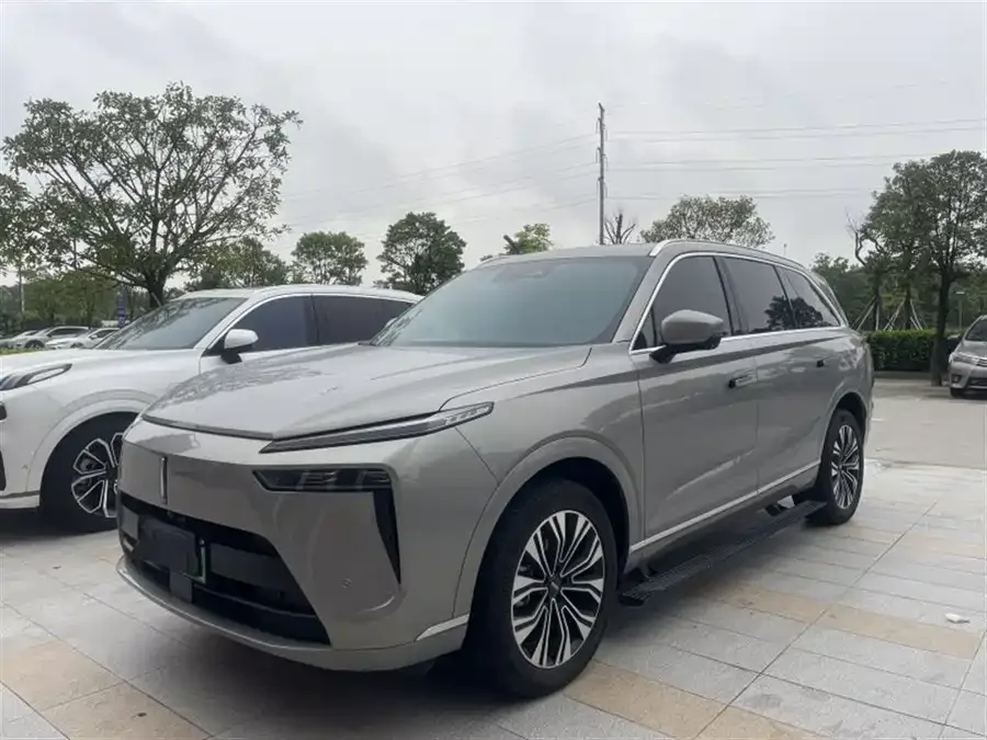 WEY Blue Mountains Wei Brand Blue Mountain 2023 two-wheel drive long-range version 2023 — фото 1, купить с доставкой в Москву
