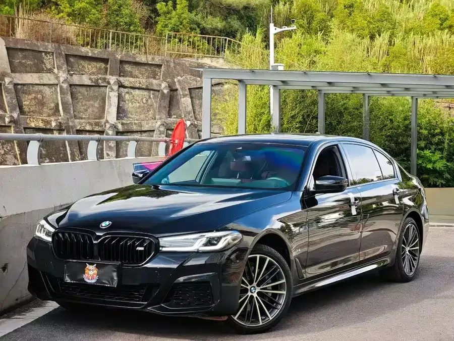 BMW 5 Series 2024