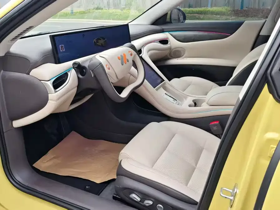 Zhiji L6 Zhiji L6 2024 Max Standard Edition 2024 — миниатюра 4