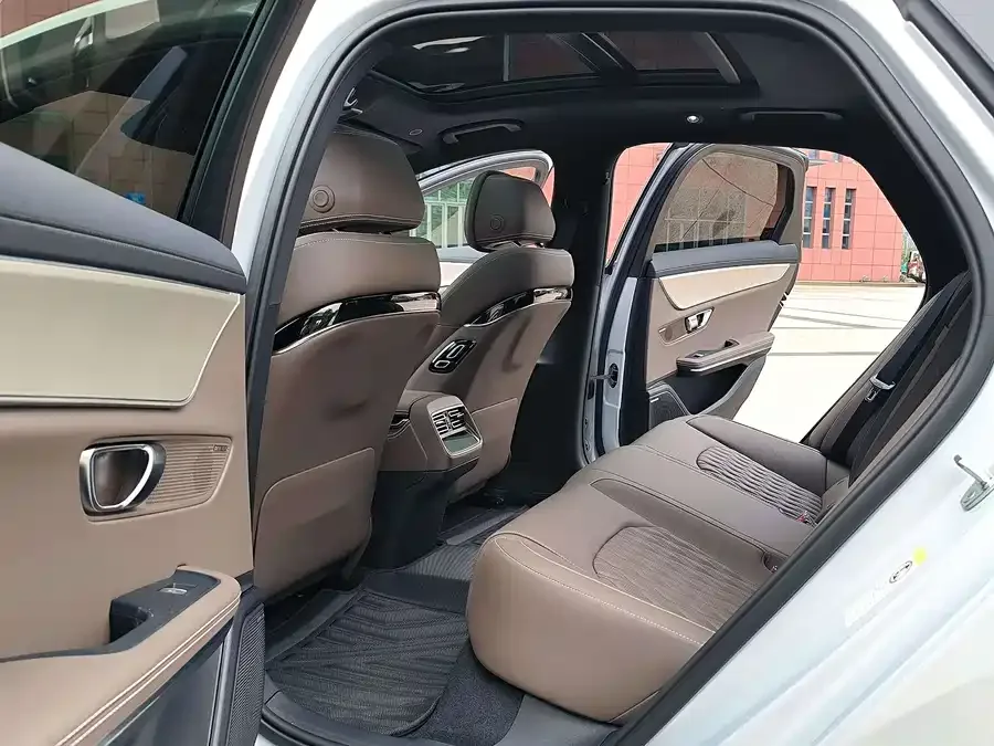 BYD Second-hand Han 2025 EV 605KM Premium Edition 2024 — миниатюра 5