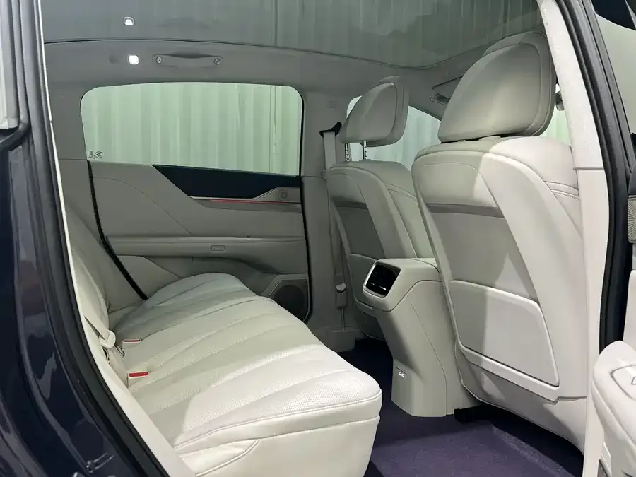 Buick Zhijing L7 Buick Avenir 2025 2025 — миниатюра 5