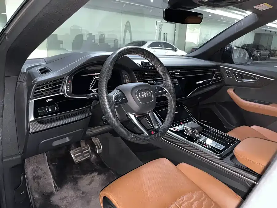 Audi RS Q8 2022 RS Q8 4.0T 2022 — миниатюра 3