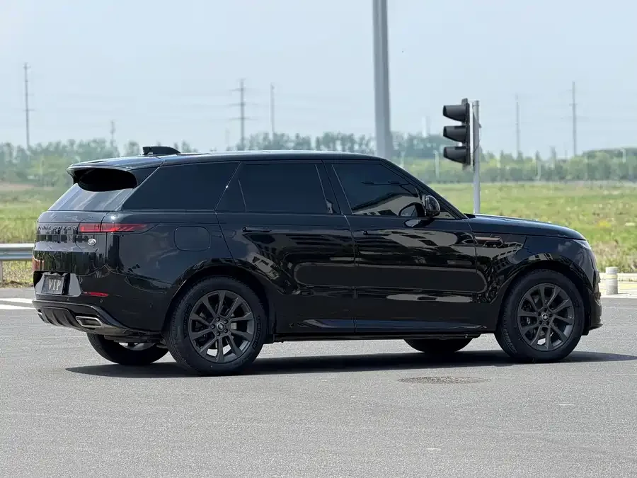 Land Rover Range Rover Sport Range Rover Sport 2023 400PS Dynamic SE 2023 — миниатюра 3