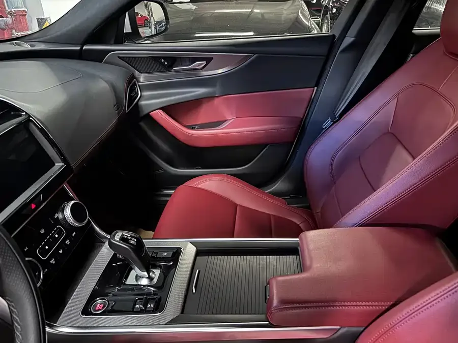 Jaguar XEL 2022 2.0T 250PS R-DYNAMIC S aggressive sports version 2022 — миниатюра 2