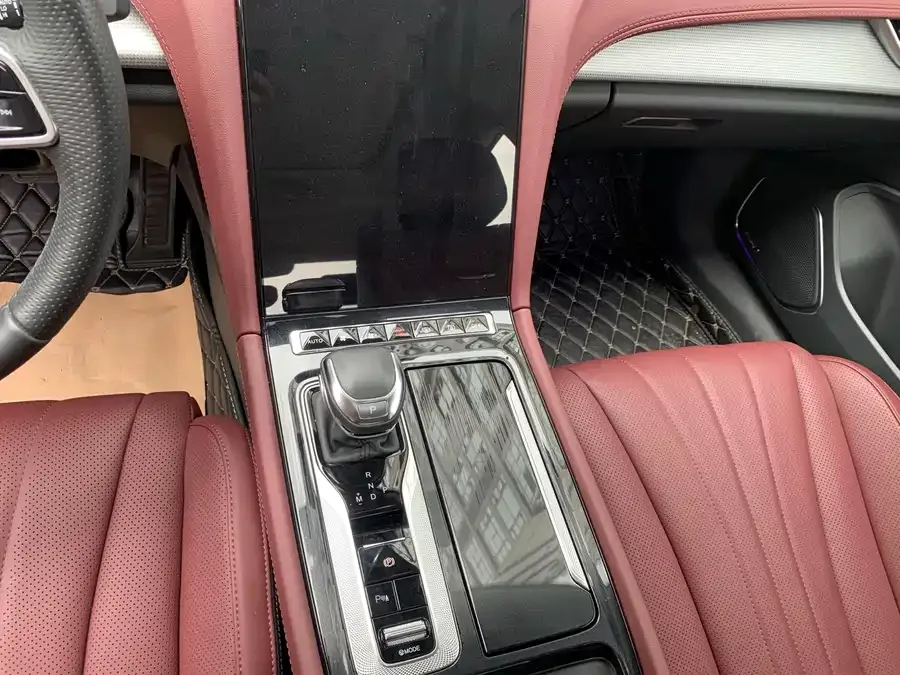 Hongqi H5 Hongqi H5 2023 2.0T Automatic Intelligent Connection Flagship Chang Edition 2022 — миниатюра 3