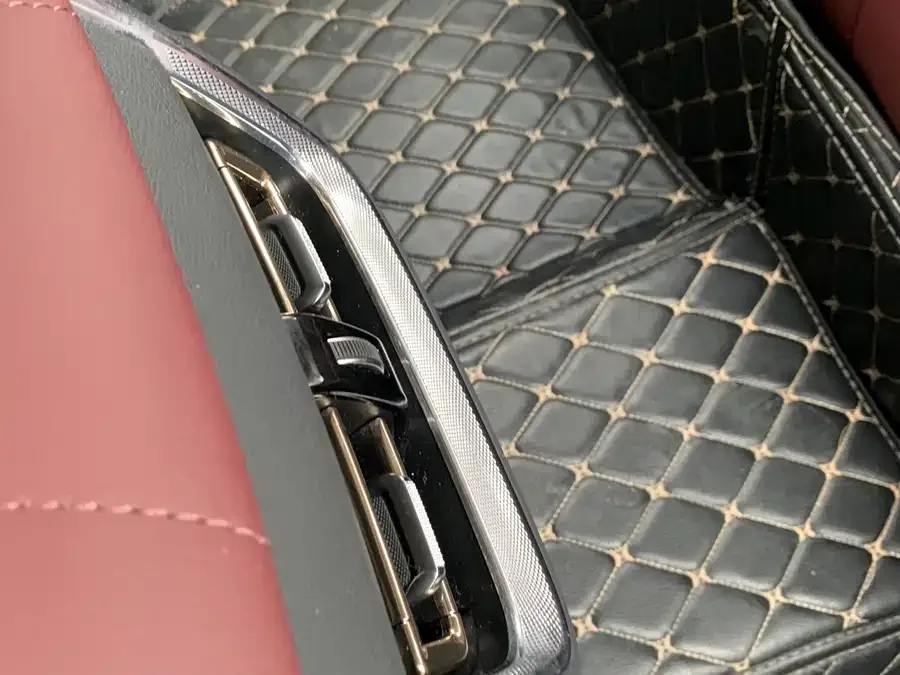 Hongqi H5 Hongqi H5 2023 2.0T Automatic Intelligent Connection Flagship Chang Edition 2022 — миниатюра 4