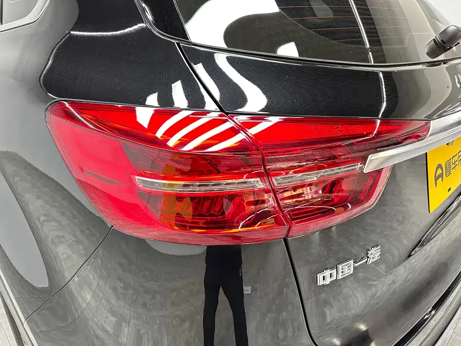 Hongqi HS5 Hongqi HS5 2022 2.0T Zhilian Flagship Edition 2022 — миниатюра 4
