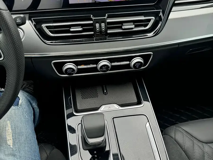 Hongqi HS5 Hongqi HS5 2023 2.0T 4WD Flagship Enjoy Pro Edition 2024 — миниатюра 3