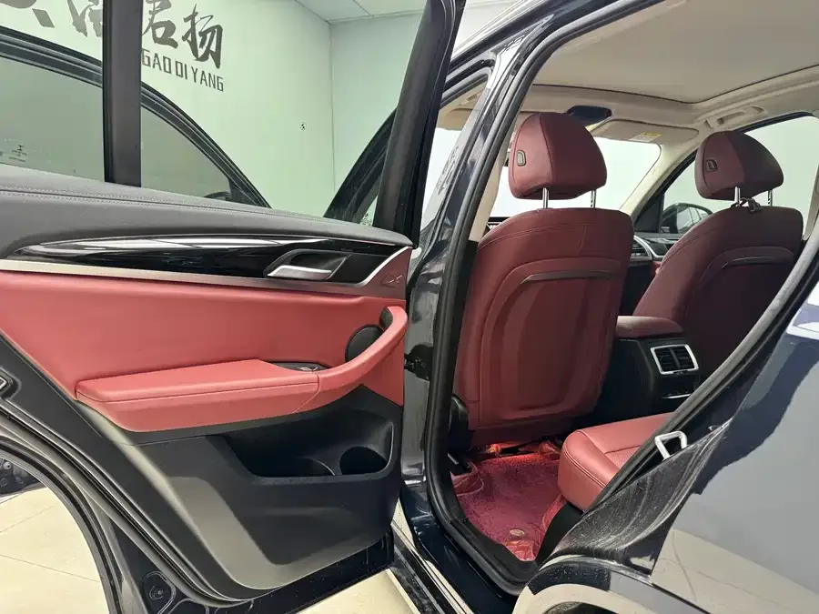 BMW X3 2022 xDrive25i M Sport Package 2022 — миниатюра 3