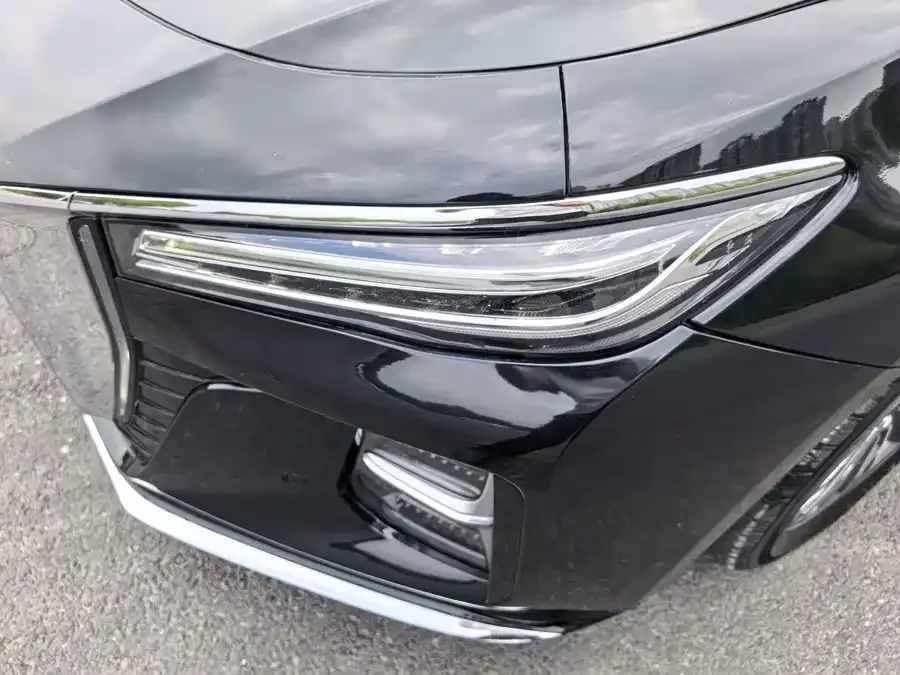 Hongqi H5 Hongqi H5 2024 1.5T DCT Zhilian Qiyun Edition 2023 — миниатюра 3