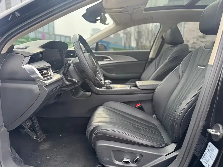 Hongqi H5 Hongqi H5 2023 1.5T DCT Zhilian Qiyue Edition 2023 — миниатюра 5
