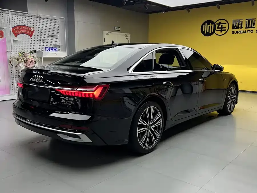 Audi A6L 2024 45 TFSI quattro premium dynamic model 2024 — миниатюра 3