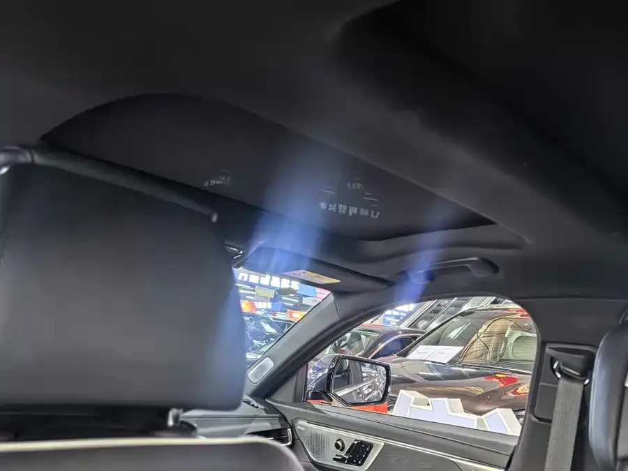 Cadillac CT6 2023 28T Platinum 2024 — миниатюра 3
