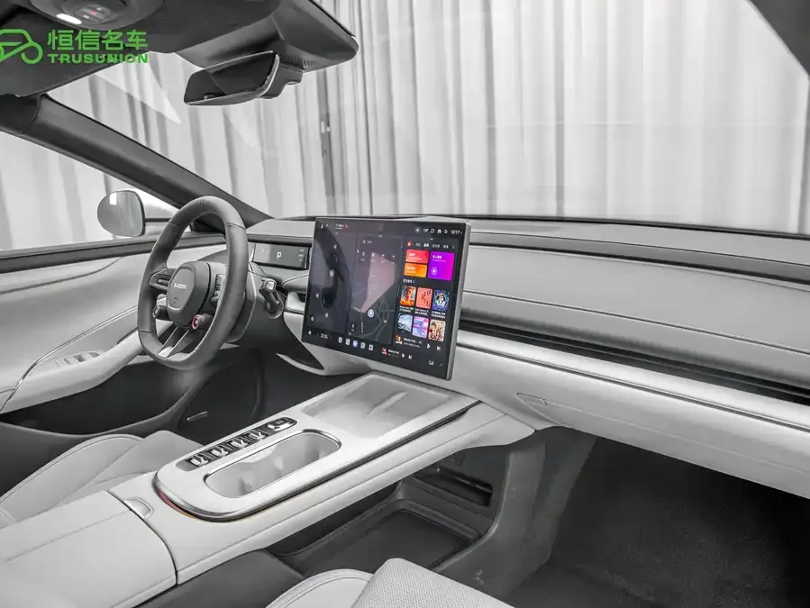 Xiaomi SU7 Xiaomi SU7 2024 four-wheel drive ultra-long battery life high-end intelligent driving Max version 2025 — миниатюра 4