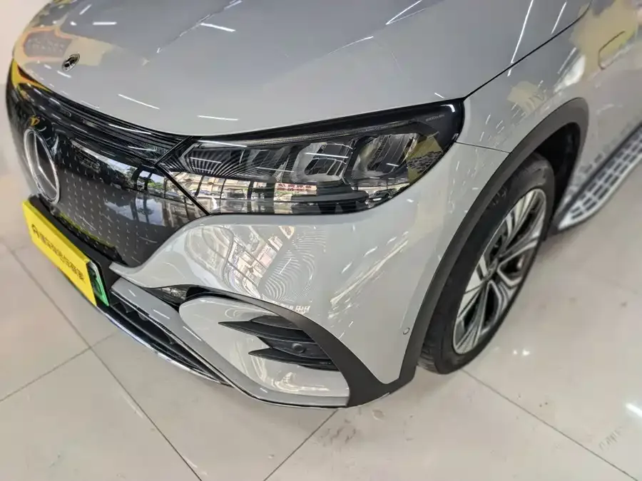 Mercedes-Benz EQE SUV Mercedes-Benz EQE SUV 2023 350 4MATIC Luxury Edition 2023 — миниатюра 4