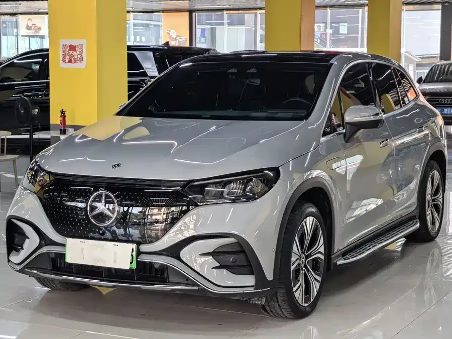 Mercedes-Benz EQE SUV 2023