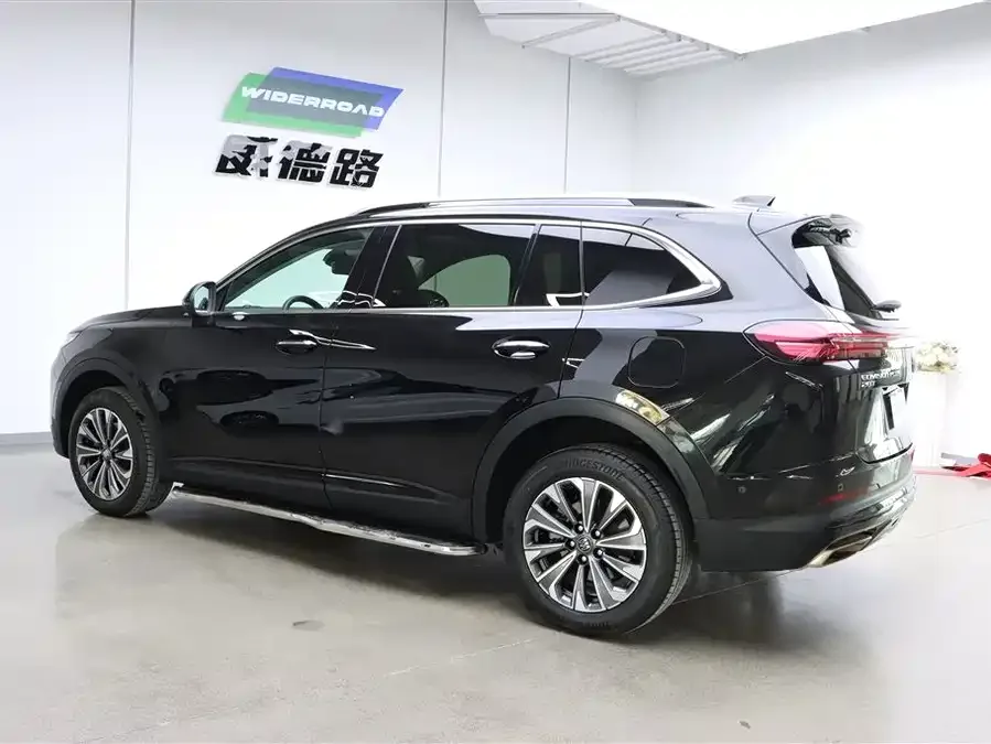 Buick Envision Plus Envision Plus 2025 Envision Plus 28T 2WD Platinum Edition 2025 — миниатюра 2