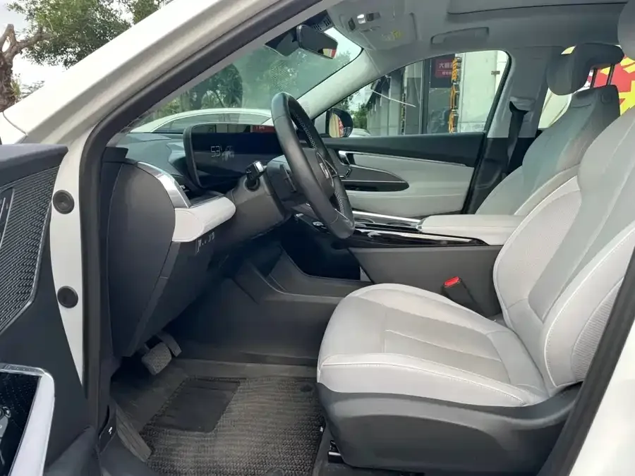 Buick E5 2023 Premium Standard Range Edition 2023 — миниатюра 5