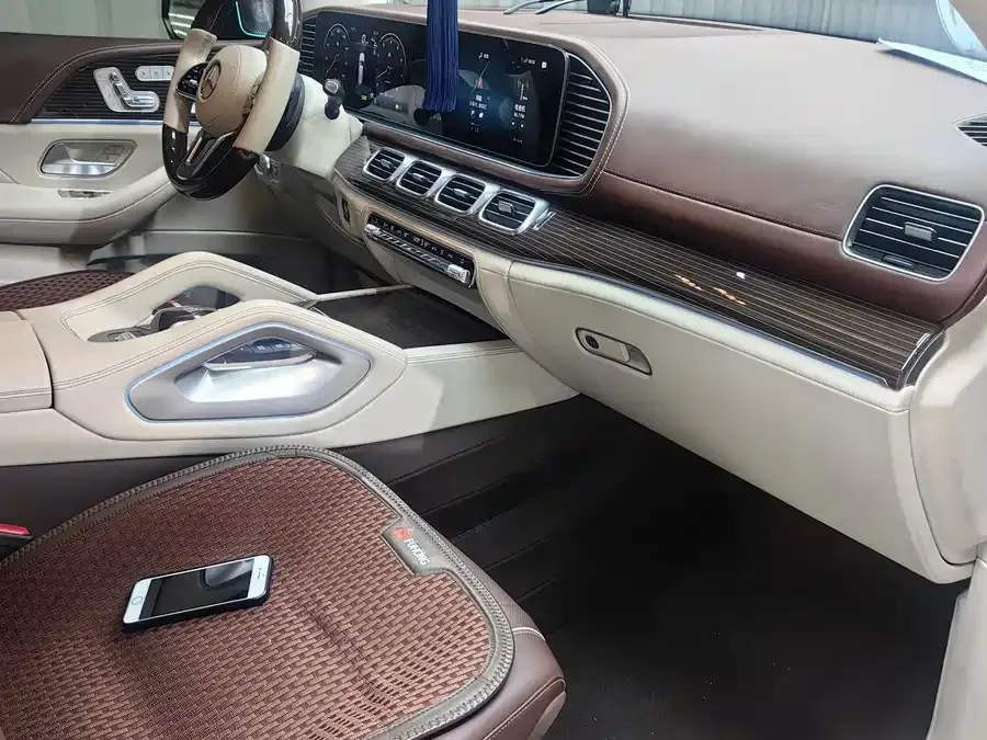 Mercedes-Benz GLS Mercedes-Benz GLS 2023 facelift GLS 450 4MATIC Luxury 2023 — миниатюра 5