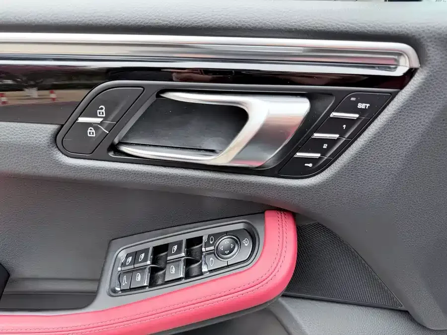 Porsche Macan Macan 2023 Macan S 2.9T 2022 — миниатюра 4