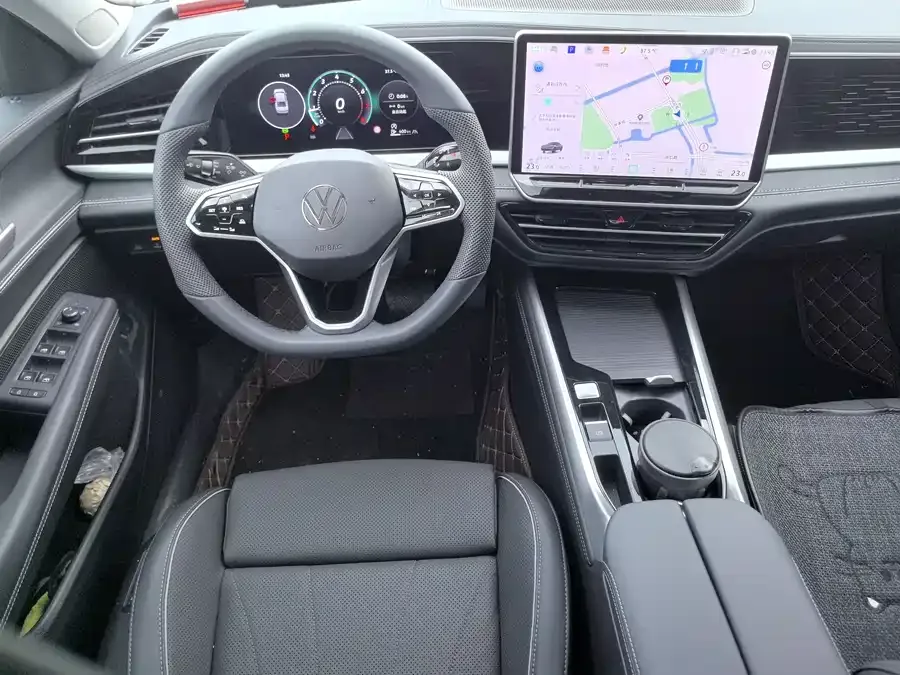 Volkswagen Passat 2026 Passat Pro 380TSI Dragon Edition 2025 — миниатюра 5
