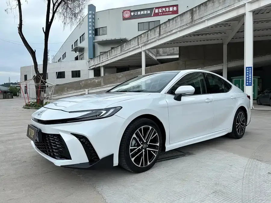 Toyota Camry 2026