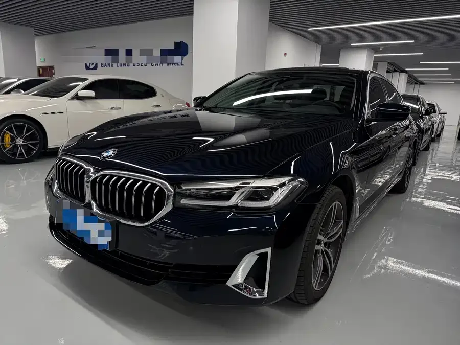 BMW 5 Series 2023