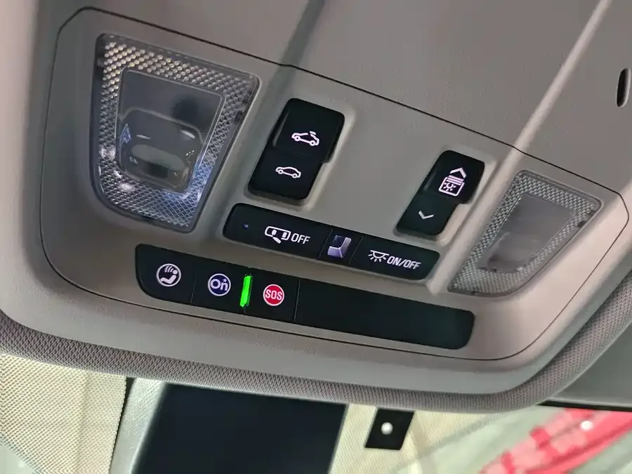 Buick Envision 2022 Angkeqi 652T 4WD Premium 7-seater 2023 — миниатюра 5