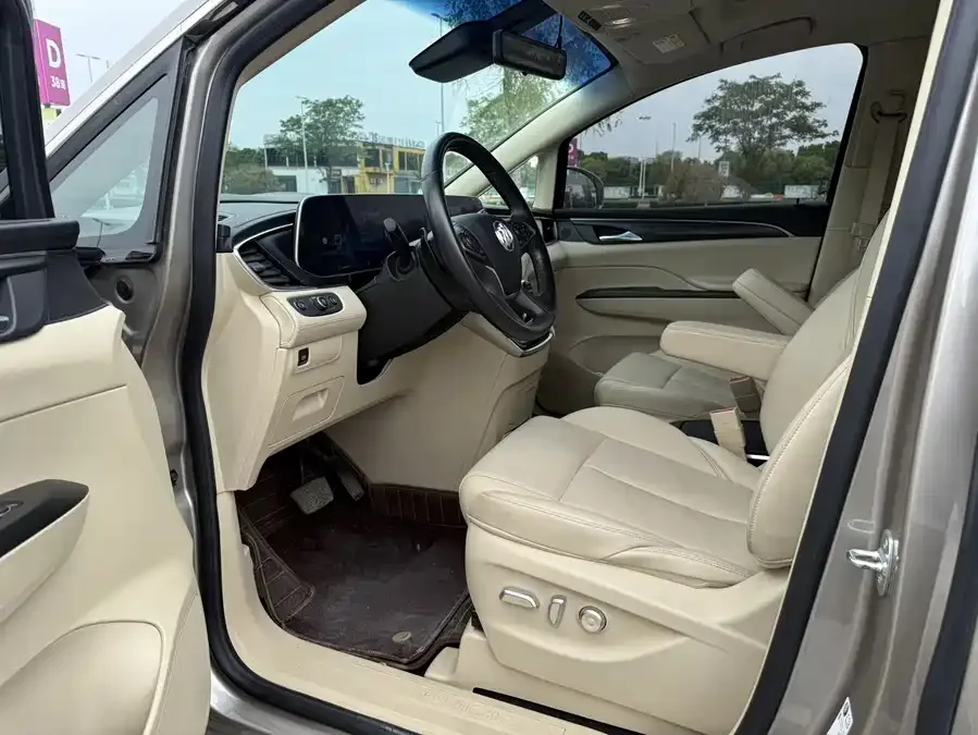 Buick GL8 2023 ES Lu Zun Premium Edition 2023 — миниатюра 3