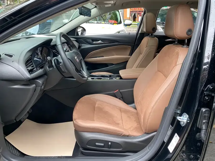 Buick Regal Regal 2024 facelift 28T Enjoyment Edition 2023 — миниатюра 3
