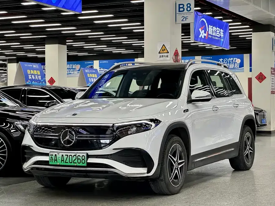 Mercedes-Benz EQB 2022