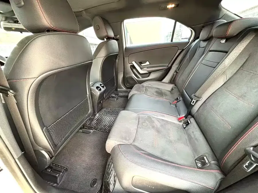 Mercedes-Benz Class A Mercedes-Benz A-Class 2023 A 200 L Fashion Edition 2023 — миниатюра 3