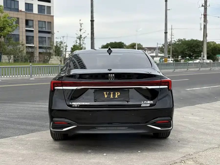 Buick LaCrosse LaCrosse 2023 facelift 25T crossover version 2023 — миниатюра 5