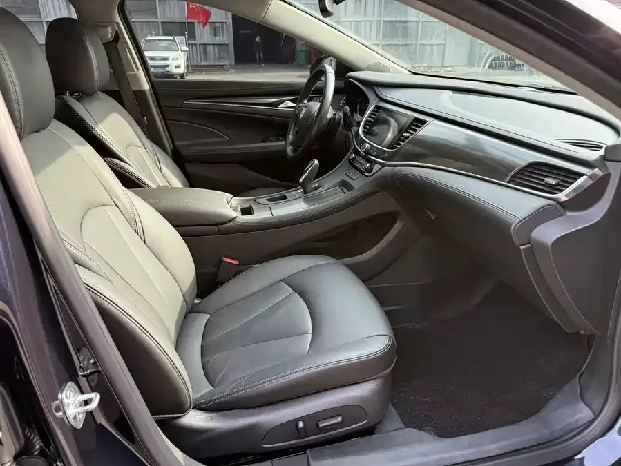 Buick LaCrosse LaCrosse 2022 652T Luxury 2022 — миниатюра 3