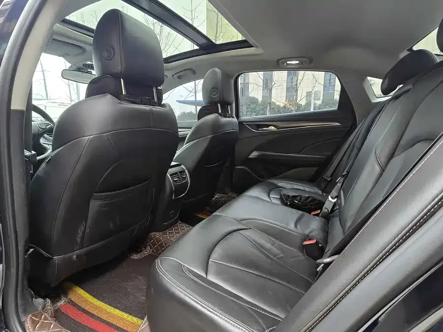Buick LaCrosse LaCrosse 2021 652T Luxury 2022 — миниатюра 4