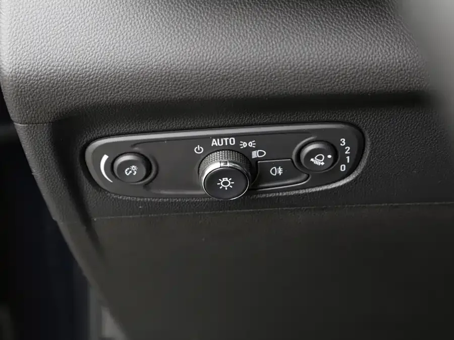 Buick Envision Plus Envision Plus 2022 Envision Plus 652T Five-seat Luxury Model 2022 — миниатюра 4