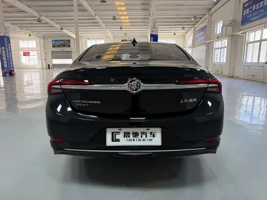 Buick LaCrosse LaCrosse 2022 552T Luxury 2023 — миниатюра 2