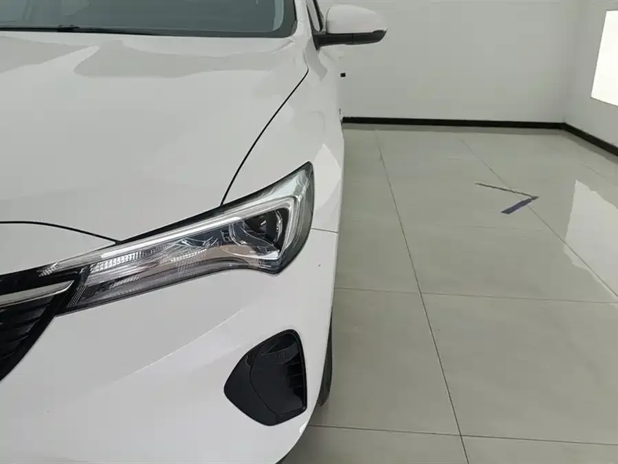 Buick Verano Verano 2023 Pro Enjoy Edition 2023 — миниатюра 5
