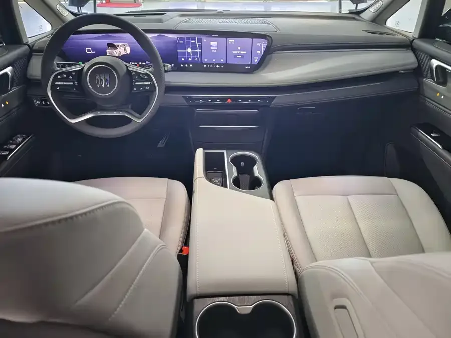 Buick GL8 2025 Lu Zun Premium Edition 2025 — миниатюра 4