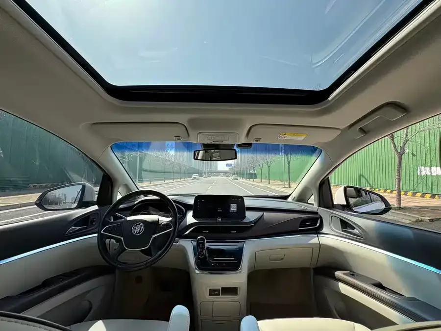 Buick GL8 2022 Land Business Class 652T Luxury Edition 2022 — миниатюра 2