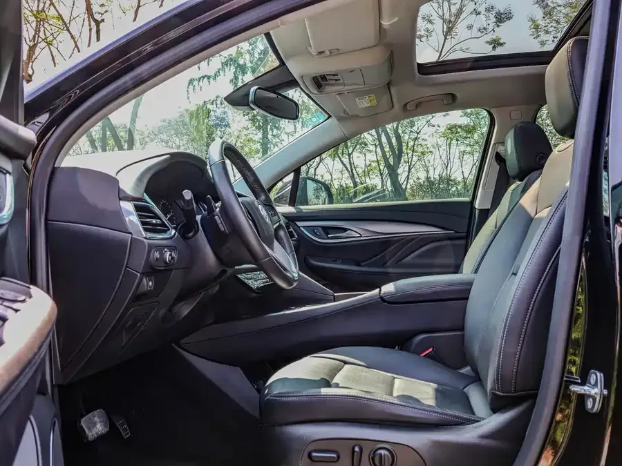 Buick Envision 2022 Angkeqi 652T 2WD Premium 7-seater 2023 — миниатюра 3