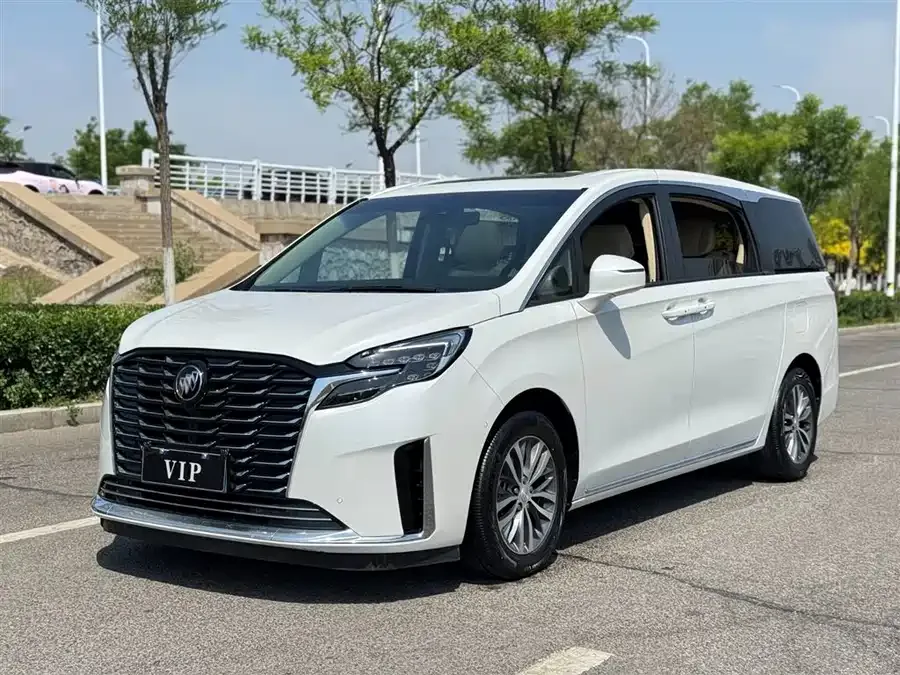 Buick GL8 2023